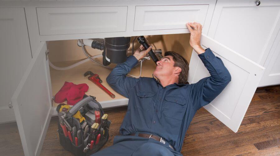 Expert burst pipe repair services in Paloma, IL